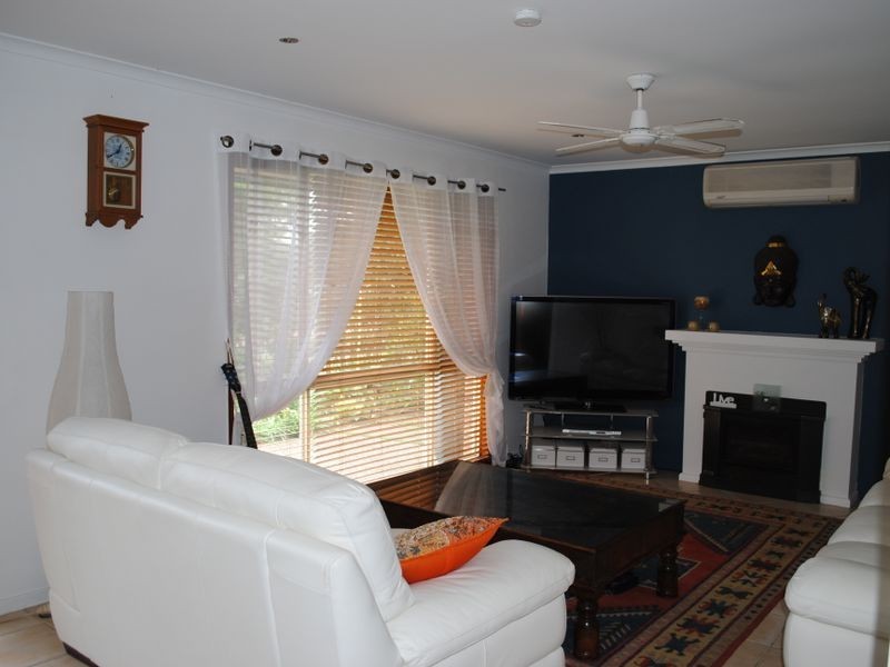 8 Carnarvon Court, Pottsville NSW 2489