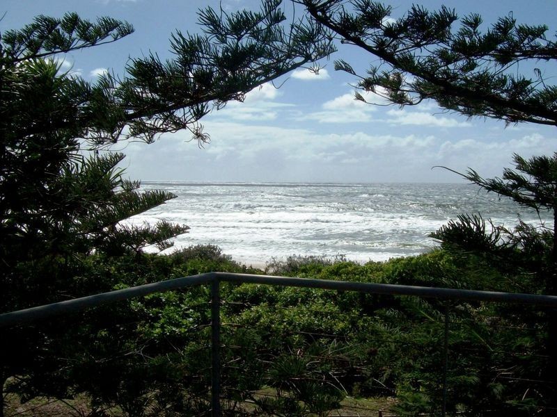 12 Coast Road, Hastings Point NSW 2489