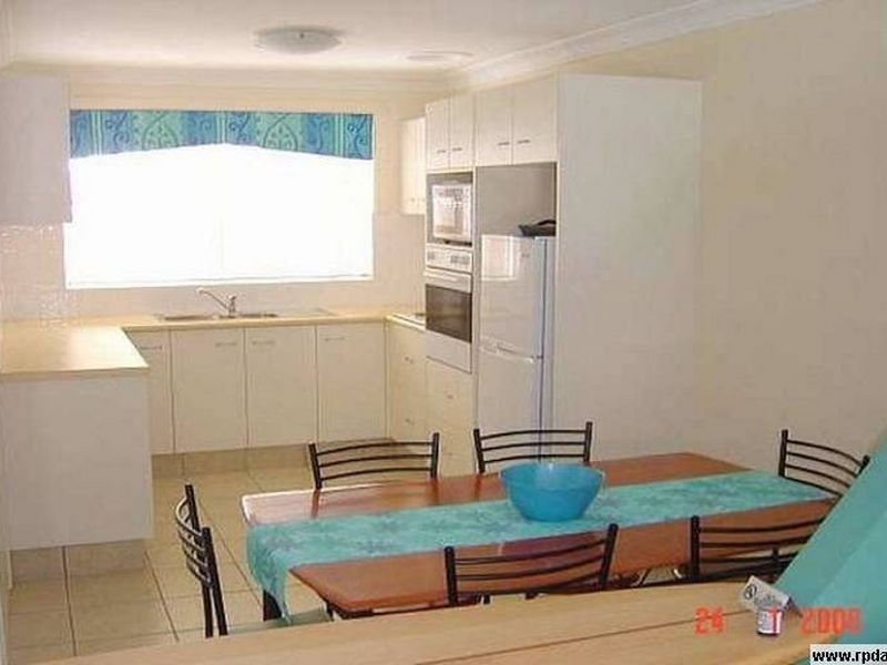 2/66 Tweed Coast Road, Pottsville NSW 2489