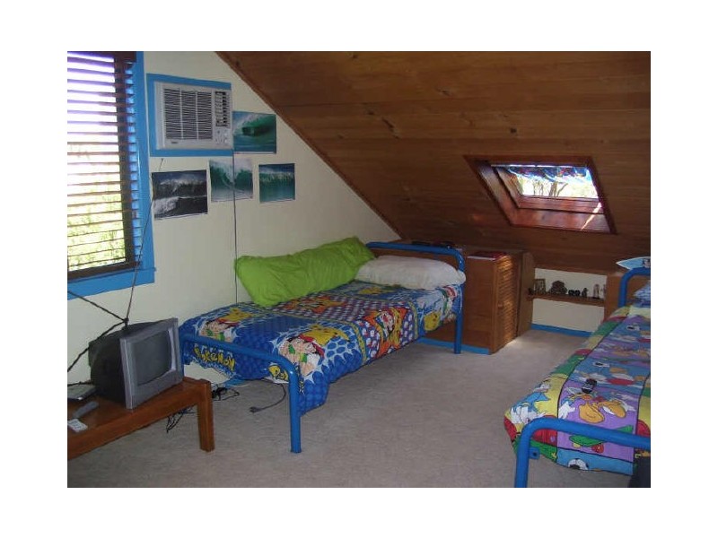 2 Poinciana Avenue, Cabarita Beach NSW 2488