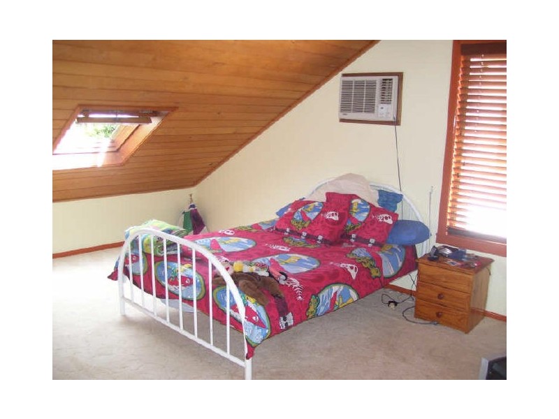 2 Poinciana Avenue, Cabarita Beach NSW 2488