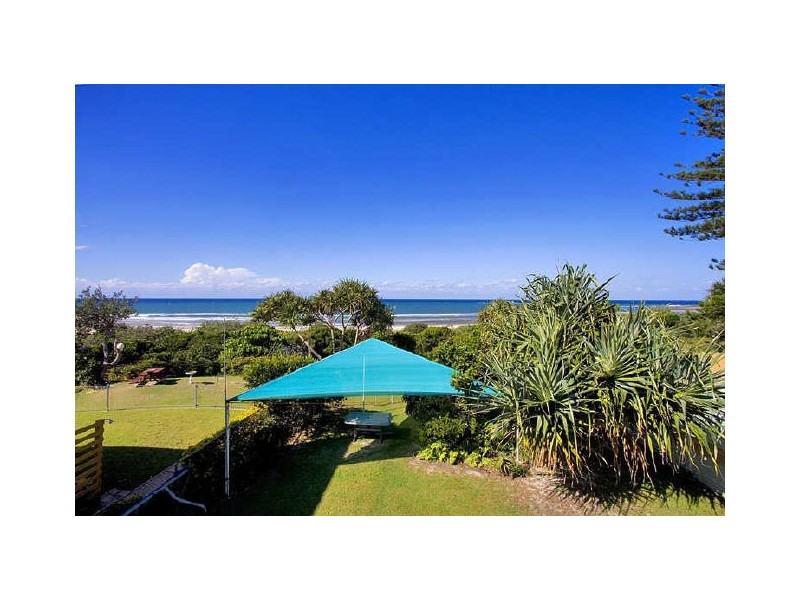 8 Tweed Coast Road, Hastings Point NSW 2489