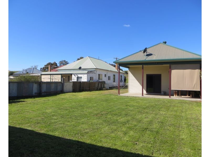 39 McAdam Street, Aberdeen NSW 2336