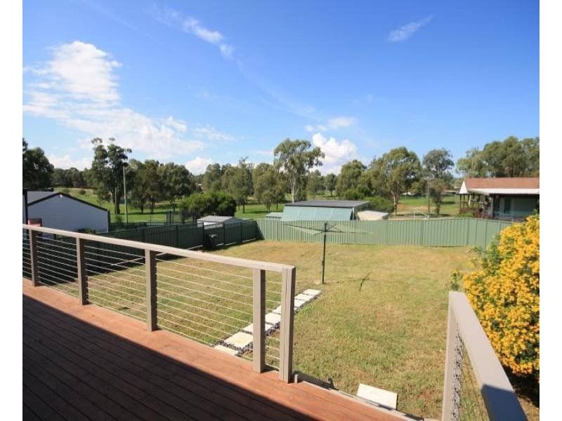 23 Roger Street, Muswellbrook NSW 2333