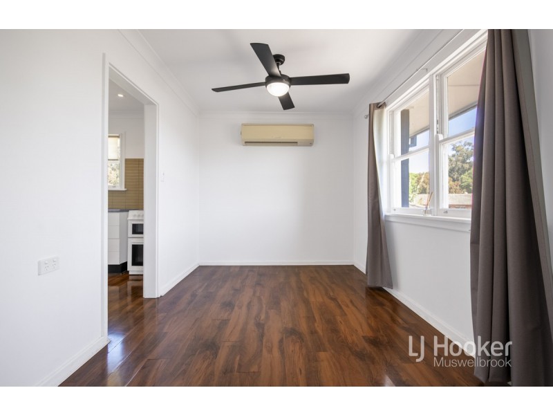 31 Anzac Parade, Muswellbrook NSW 2333