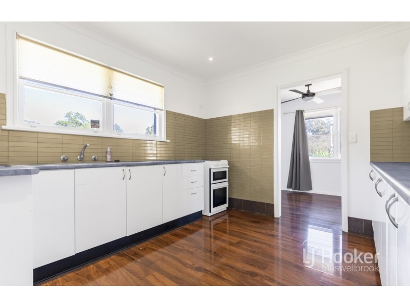 31 Anzac Parade, Muswellbrook NSW 2333