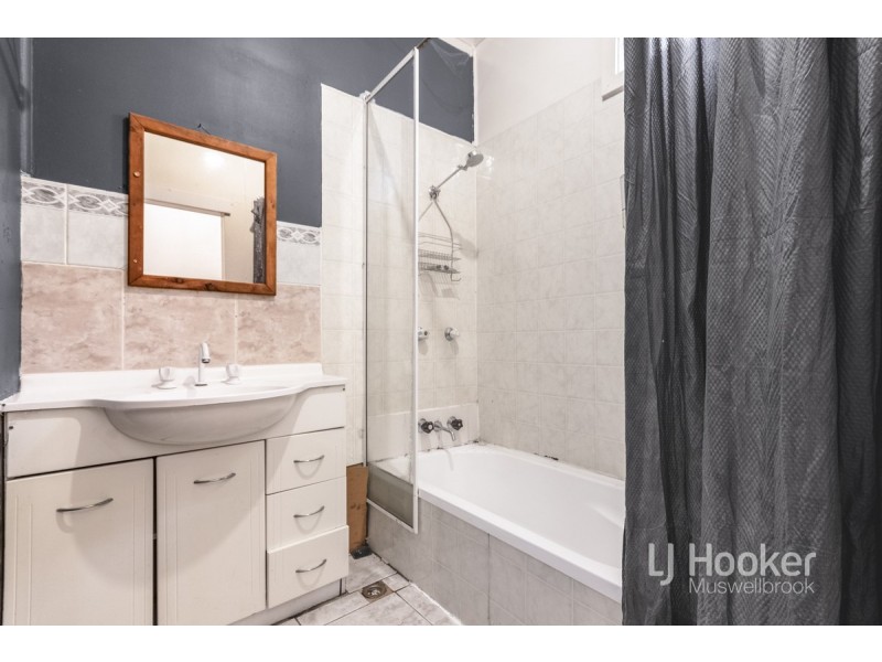 2A Turanville Avenue, Muswellbrook NSW 2333