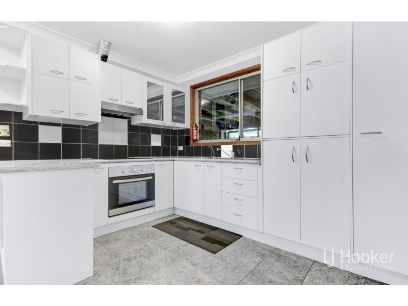 118 St Andrews Street, Aberdeen NSW 2336