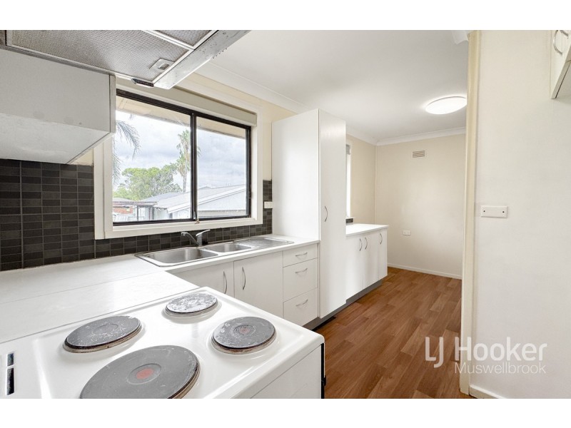 23 Tobruk Avenue, Muswellbrook NSW 2333