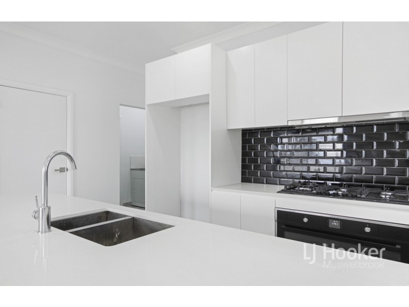 6 Burkhill Close, Denman NSW 2328