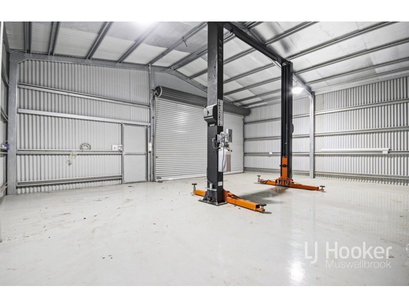 11 Bloodwood Road, Muswellbrook NSW 2333