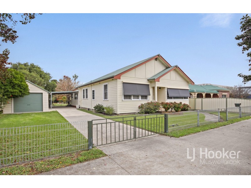 37 Maitland Street, Muswellbrook NSW 2333