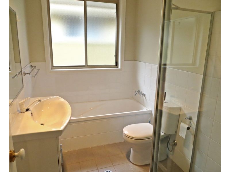 1/4 Silky Oak Place, Muswellbrook NSW 2333