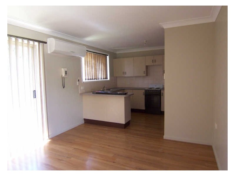 2/2 Karri Place, Muswellbrook NSW 2333