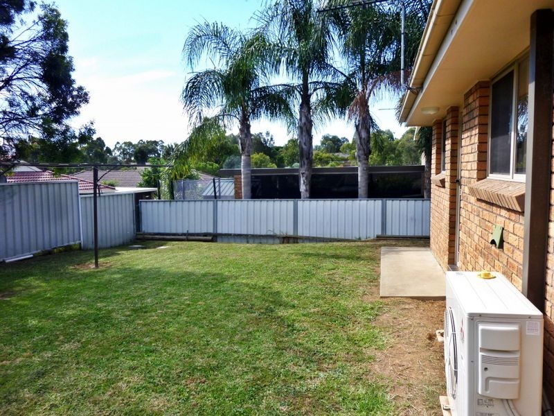 2/2 Karri Place, Muswellbrook NSW 2333