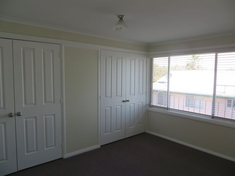 1/24 Campbell Street, Aberdeen NSW 2336
