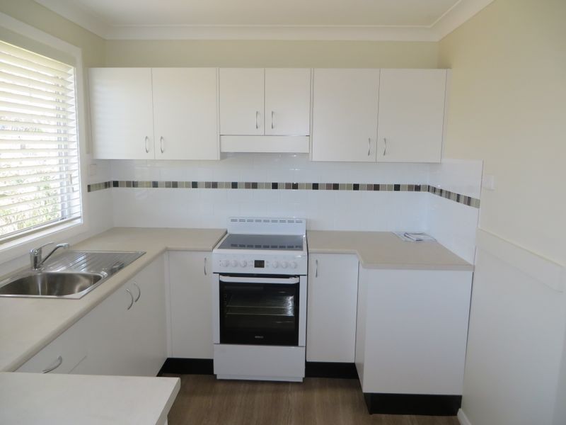 1/24 Campbell Street, Aberdeen NSW 2336