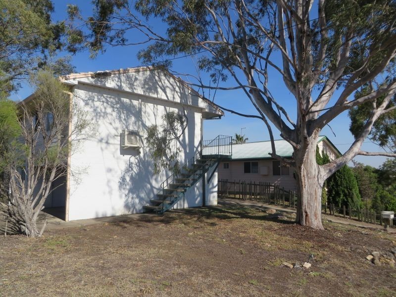 1/24 Campbell Street, Aberdeen NSW 2336