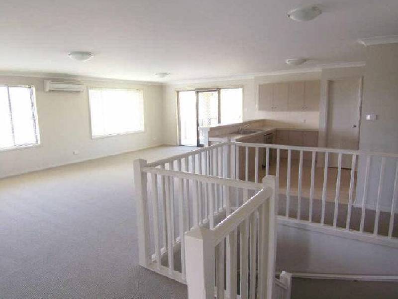 27 Bloodwood Road, Muswellbrook NSW 2333