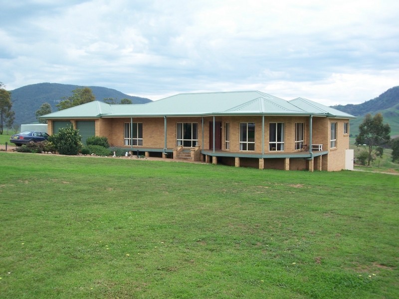 119 Dolahenty Road, Mccullys Gap NSW 2333