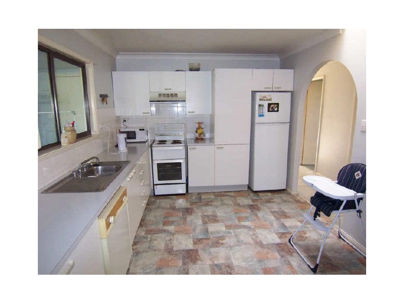 16 Hunter Street, Denman NSW 2328