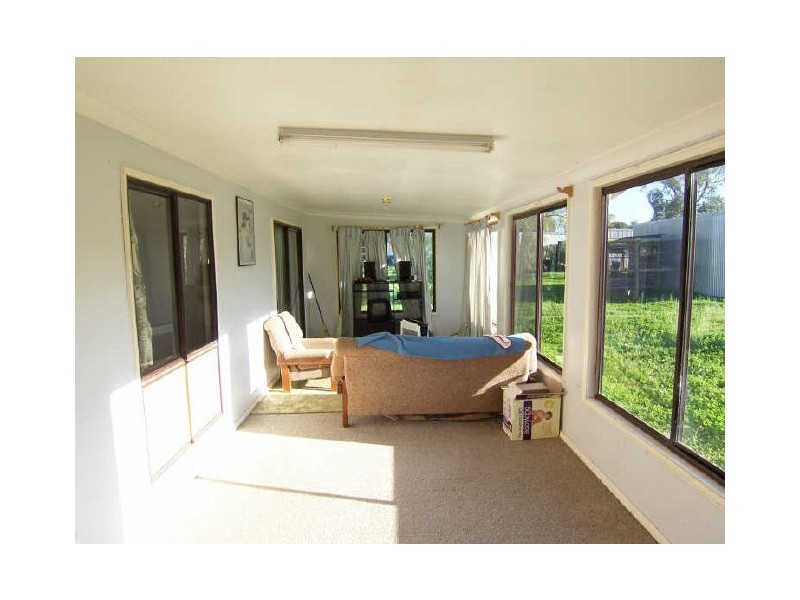 16 Hunter Street, Denman NSW 2328