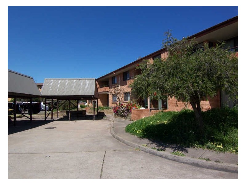 2/6 The Grove, Skellatar Street, Muswellbrook NSW 2333