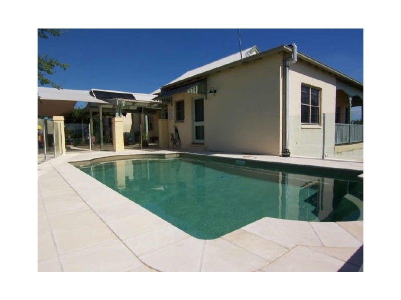 9 Stanstead Close, Scone NSW 2337