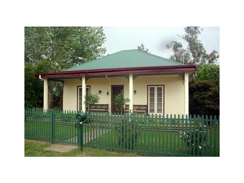 10 Liverpool Street, Scone NSW 2337