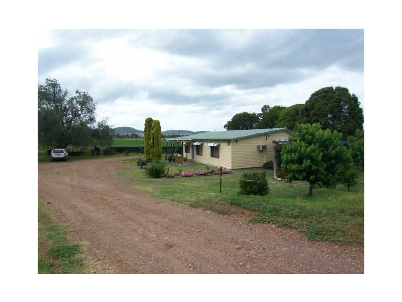 50 Merriwa Road, Denman NSW 2328