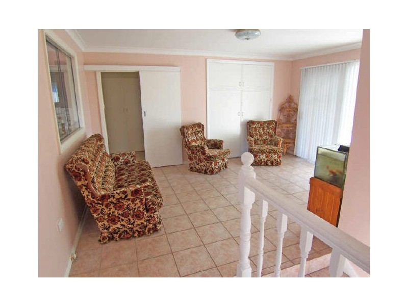13 Maitland Street, Muswellbrook NSW 2333