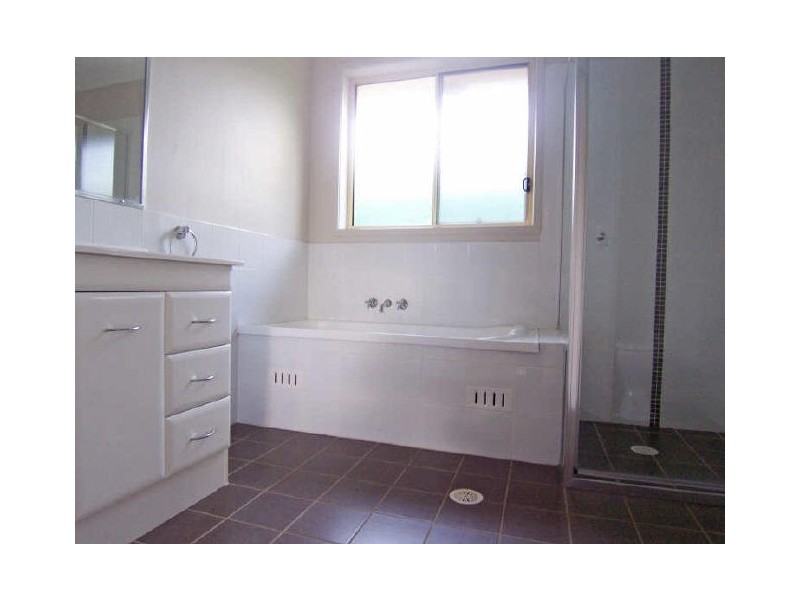 39 Bimbadeen Drive, Muswellbrook NSW 2333