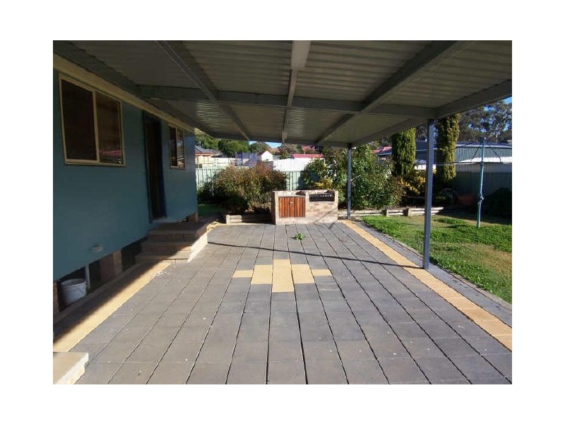 4 Grimes Close, Denman NSW 2328