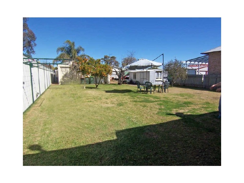 19 Mitchell Street, Muswellbrook NSW 2333