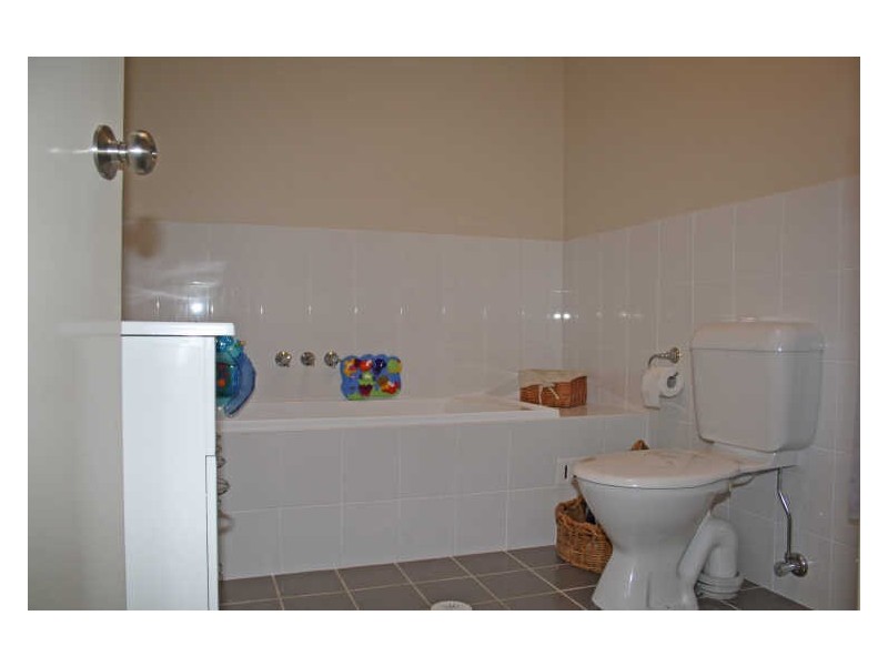 14/22-33 Eveleigh Court, Scone NSW 2337