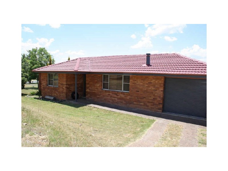 2 Eucalypt Avenue, Muswellbrook NSW 2333