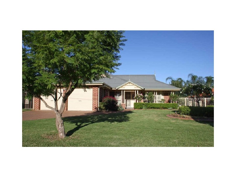 118 Barton Street, Scone NSW 2337