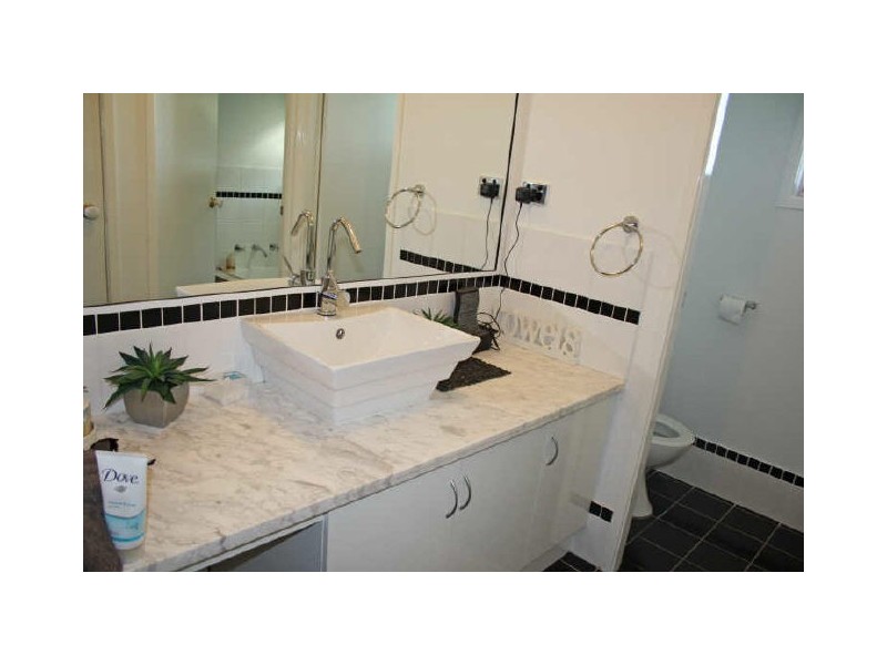 2 Peppermint Road, Muswellbrook NSW 2333