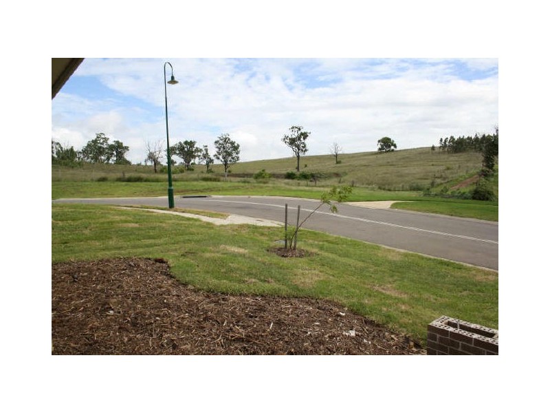 1 & 2/31 Wanaruah Circuit, Muswellbrook NSW 2333