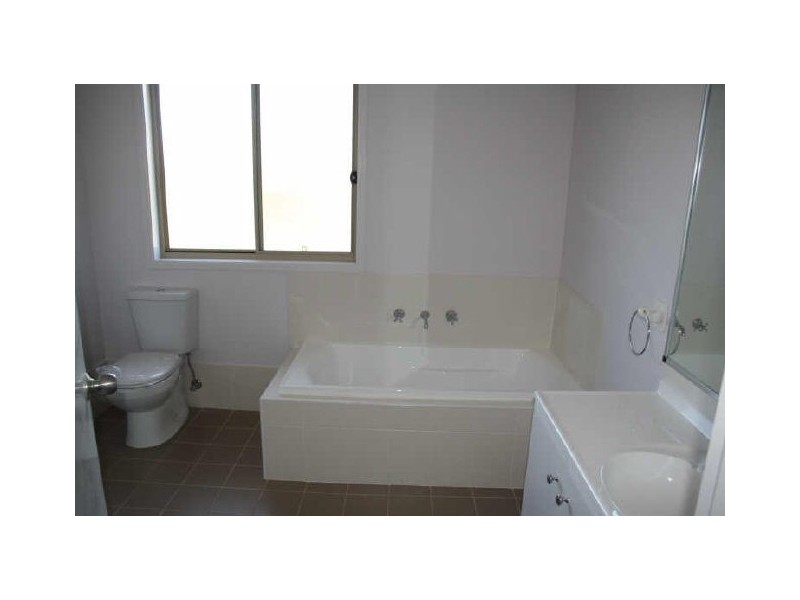 6 Jenkins Street, Muswellbrook NSW 2333