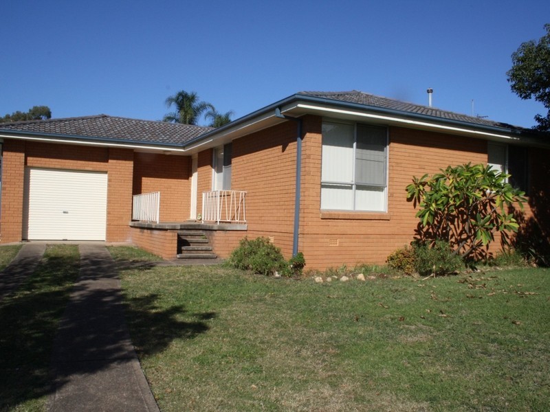 26 St James Crescent, Muswellbrook NSW 2333