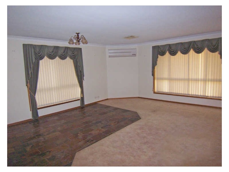 2 Coolibah Close, Muswellbrook NSW 2333
