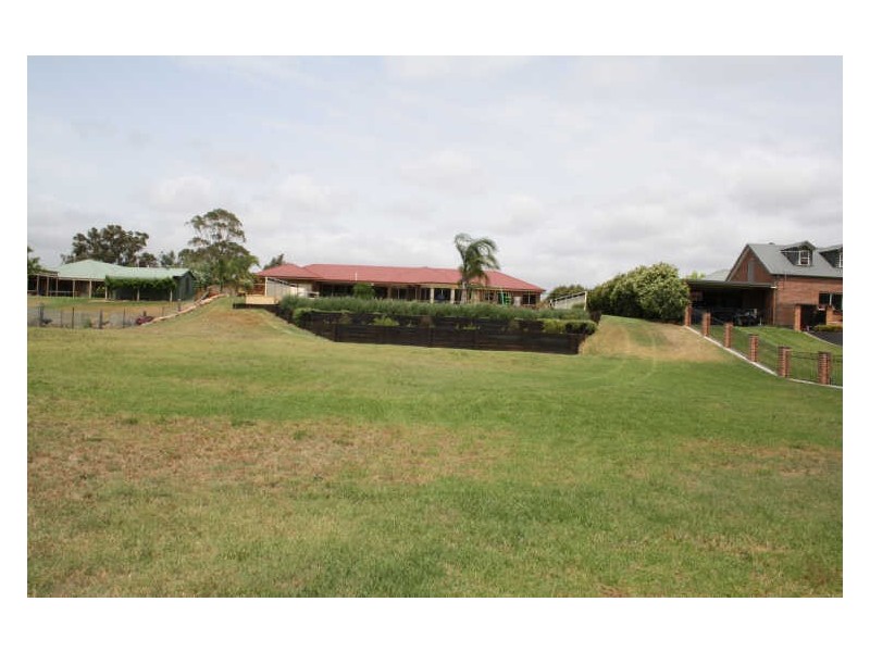14 St Andrews Place, Muswellbrook NSW 2333