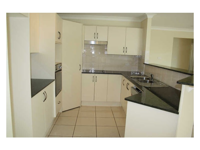 4 Lou Fisher Place, Muswellbrook NSW 2333