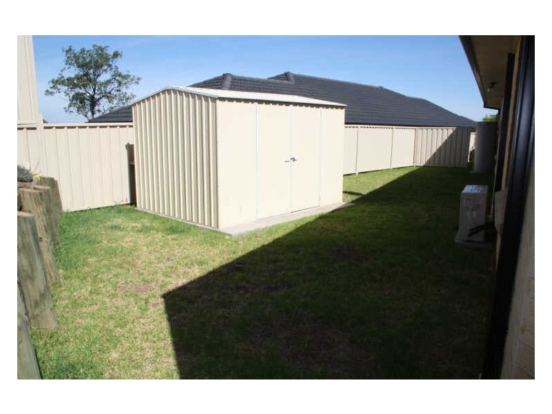 2/13 Angus Peebles Close, Muswellbrook NSW 2333