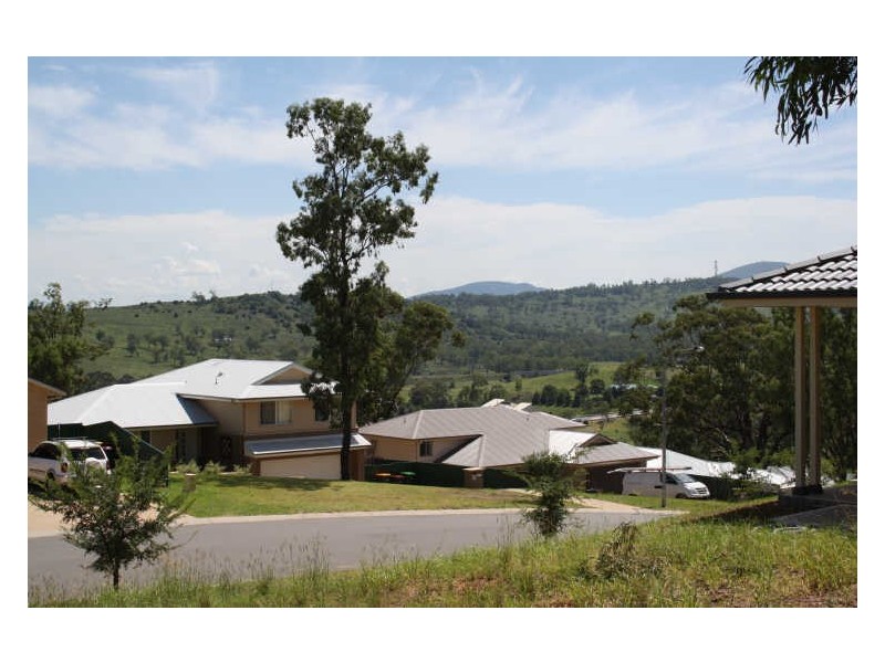 11 Bloodwood Road, Muswellbrook NSW 2333