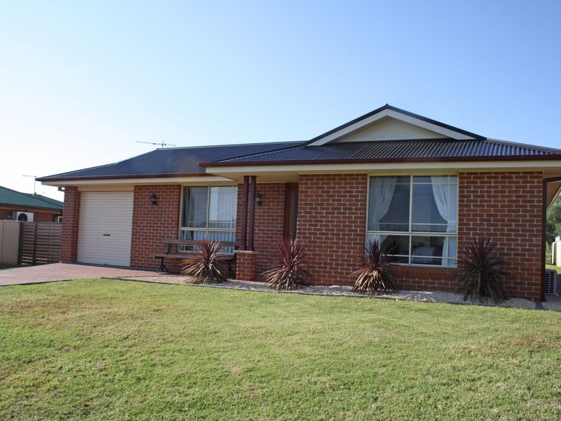 18 Eveleigh Court, Scone NSW 2337