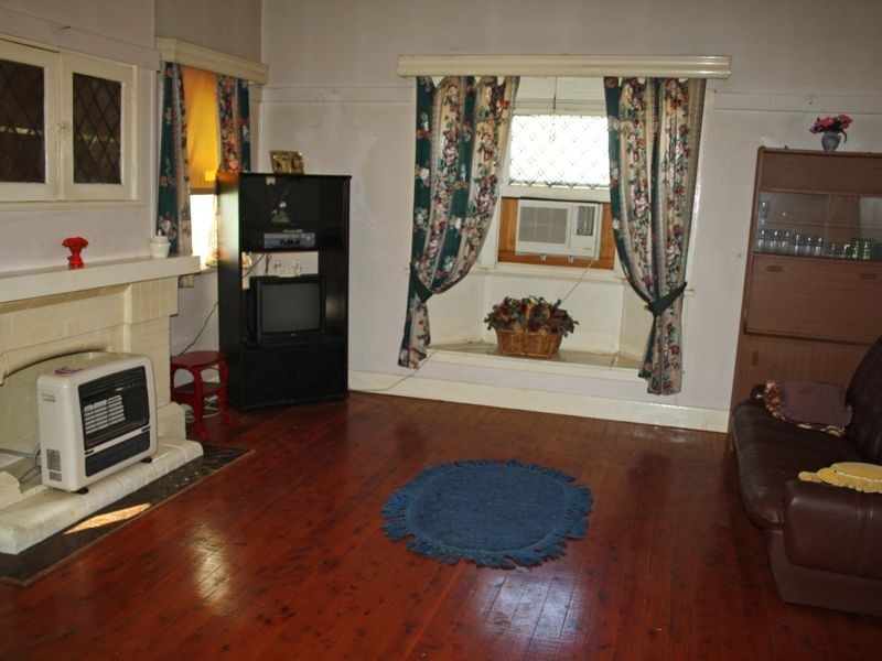 12 Aberdeen Street, Muswellbrook NSW 2333