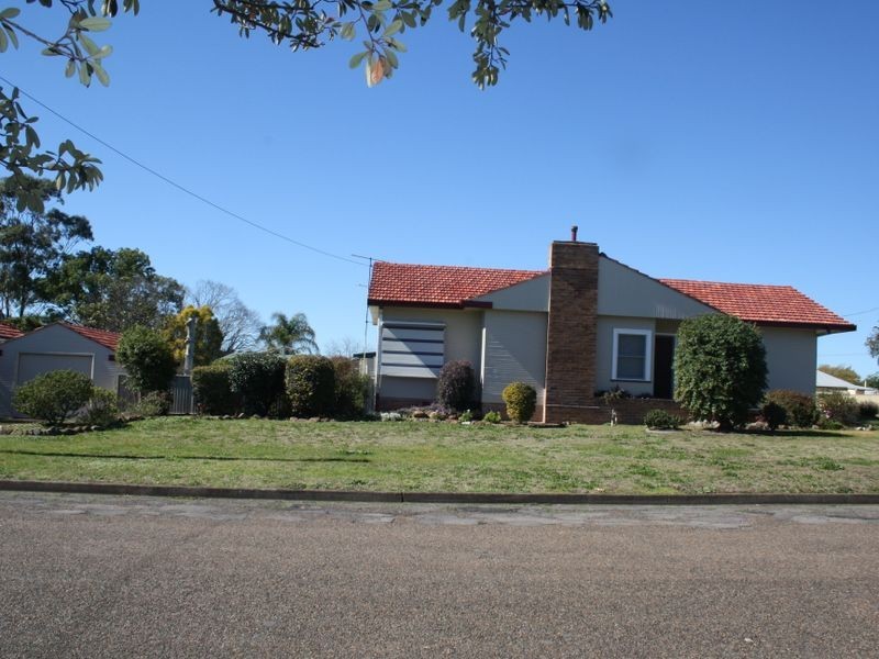 12 Dumaresq Street, Muswellbrook NSW 2333