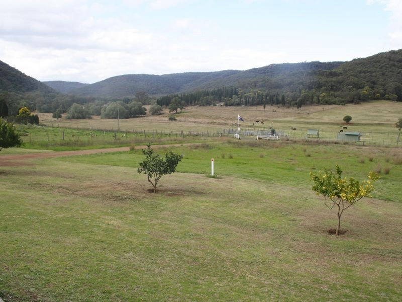 109 Giants Creek Road, Sandy Hollow NSW 2333